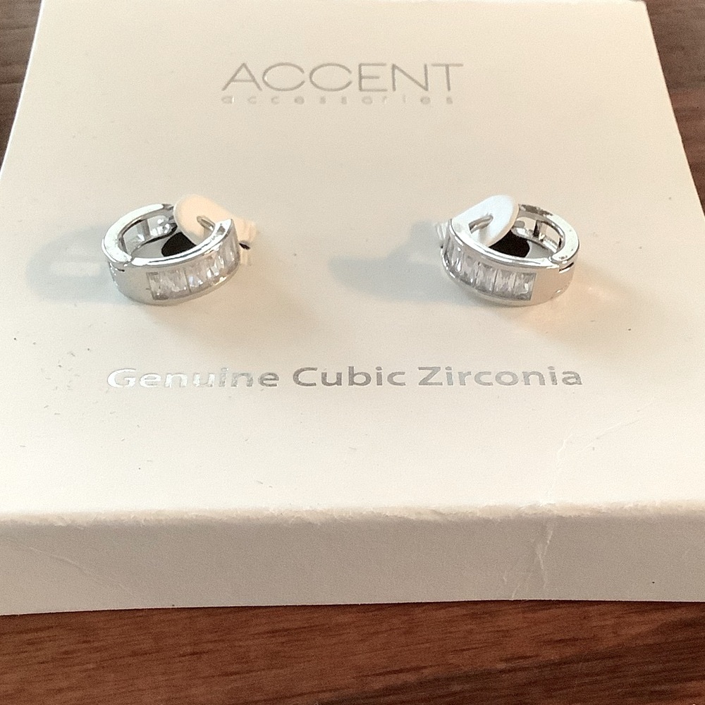 GENUINE CUBIC ZIRCONIA EARRINGS